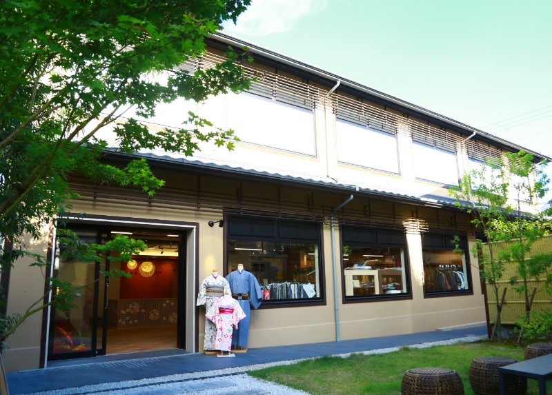 冈本和服租赁公司岚山店